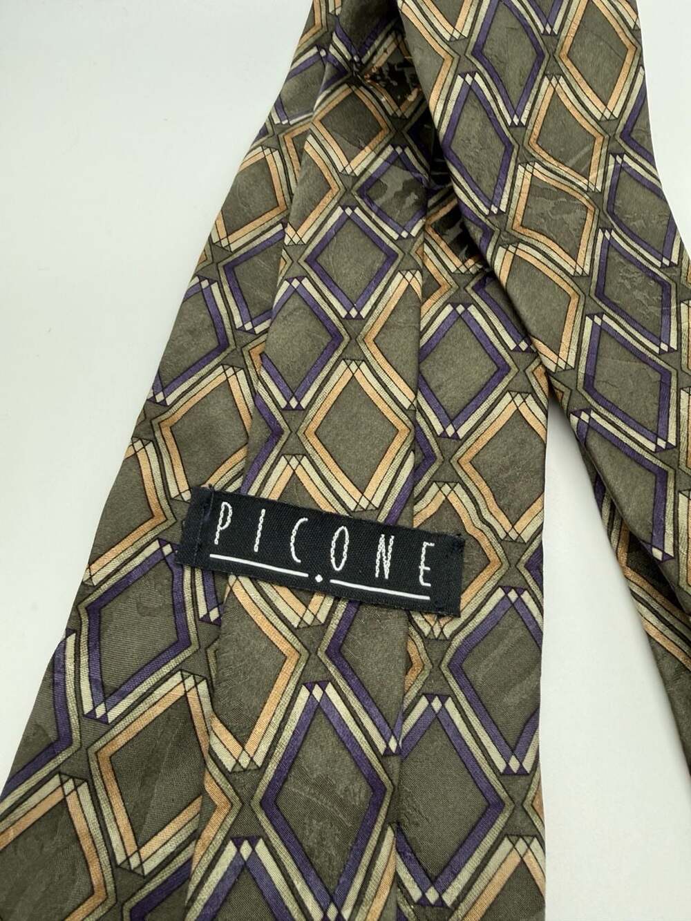 Picone Men's Geometric Diamond Pattern Silk Necktie - Picture 4 of 4